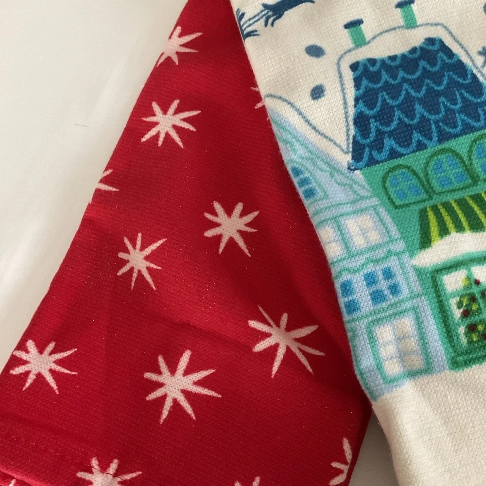 Wondershop Hand Towels 2pk White Red Christmas Subject New